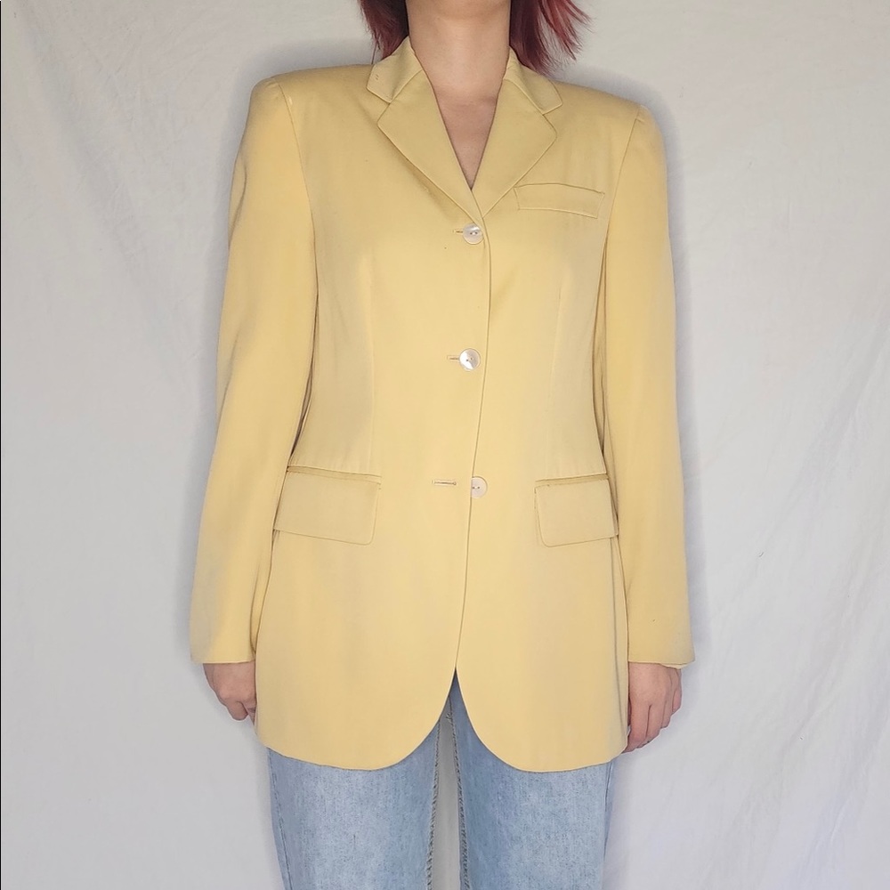Vestimenta yellow blazer with shoulder pads